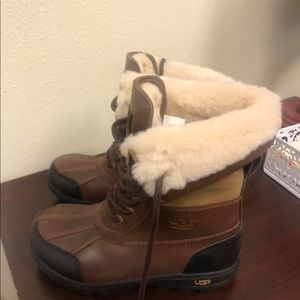 Boys Ugg Brand New Boots